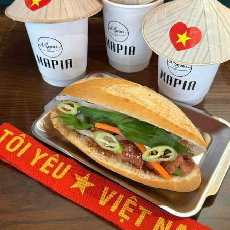 Bánh mì thịt nướng